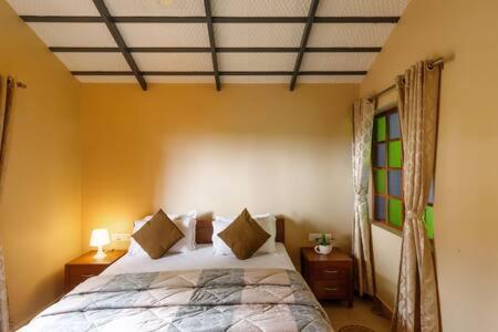 Golden Radiance Airyaman Spa & Pool Villa Breakfast & Spa Included Mysore Exteriör bild