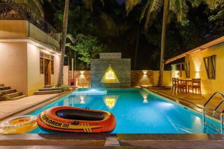 Golden Radiance Airyaman Spa & Pool Villa Breakfast & Spa Included Mysore Exteriör bild